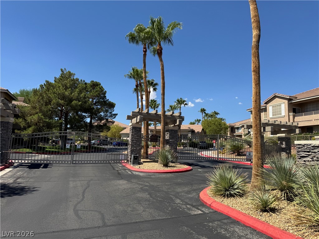 Photo 27 of 27, 9901 Trailwood Drive #2164