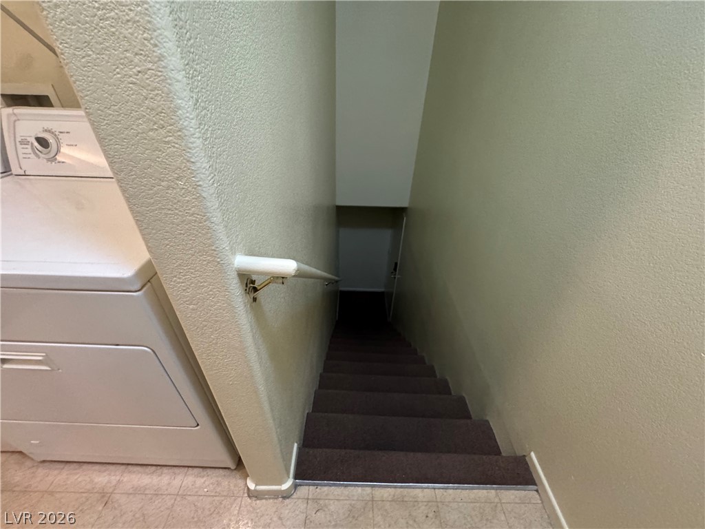 Photo 12 of 27, 9901 Trailwood Drive #2164