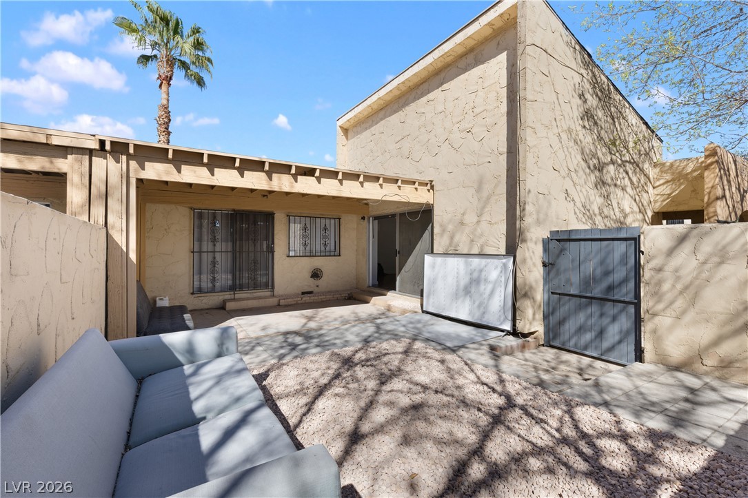 4304 Devlin Green Court, Las Vegas 89110