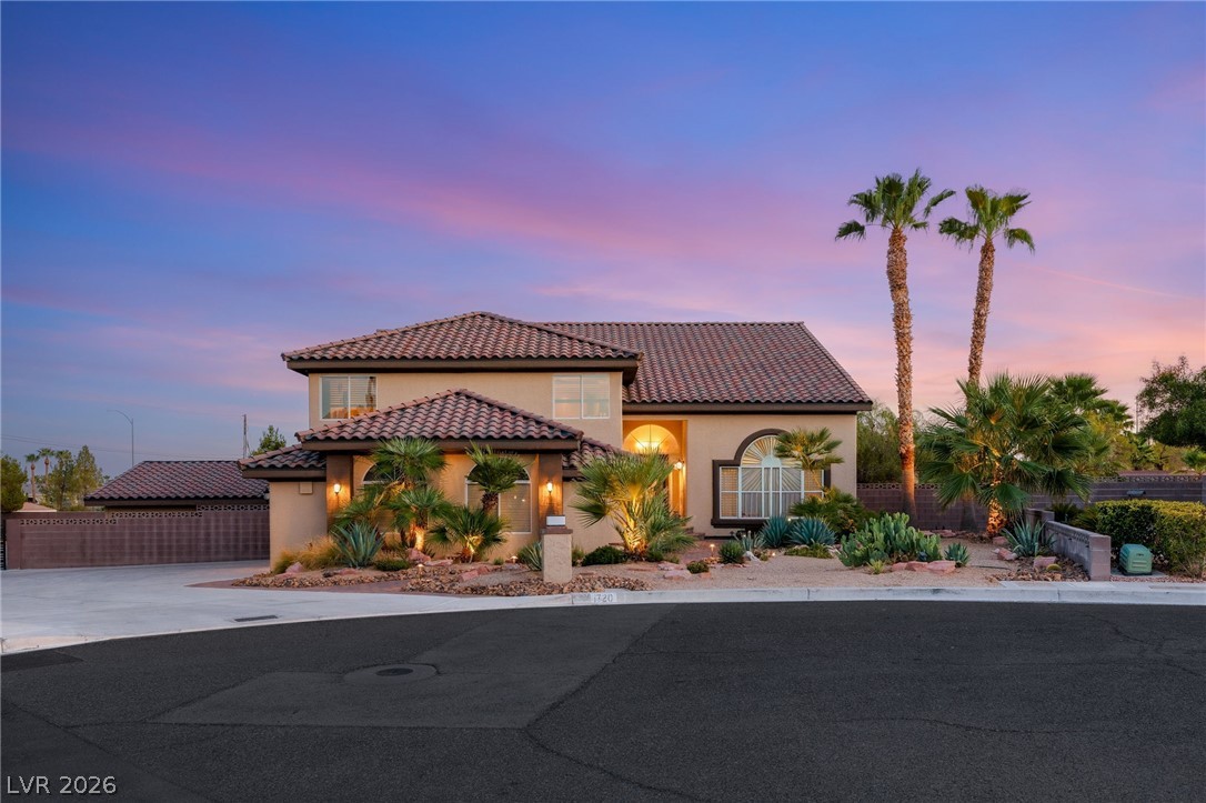 1720 Fairgate Court, Las Vegas 89117