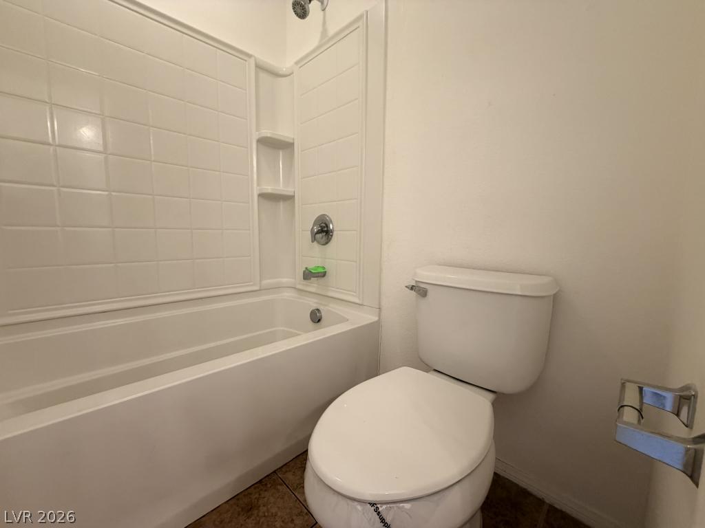 Photo 11 of 20, 6522 Ditmars Street