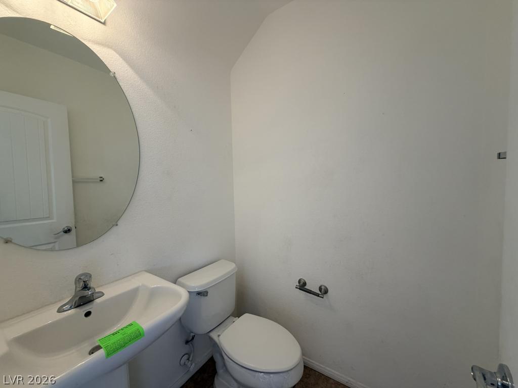 Photo 13 of 20, 6522 Ditmars Street