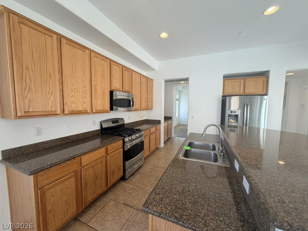 Photo 15 of 20, 6522 Ditmars Street