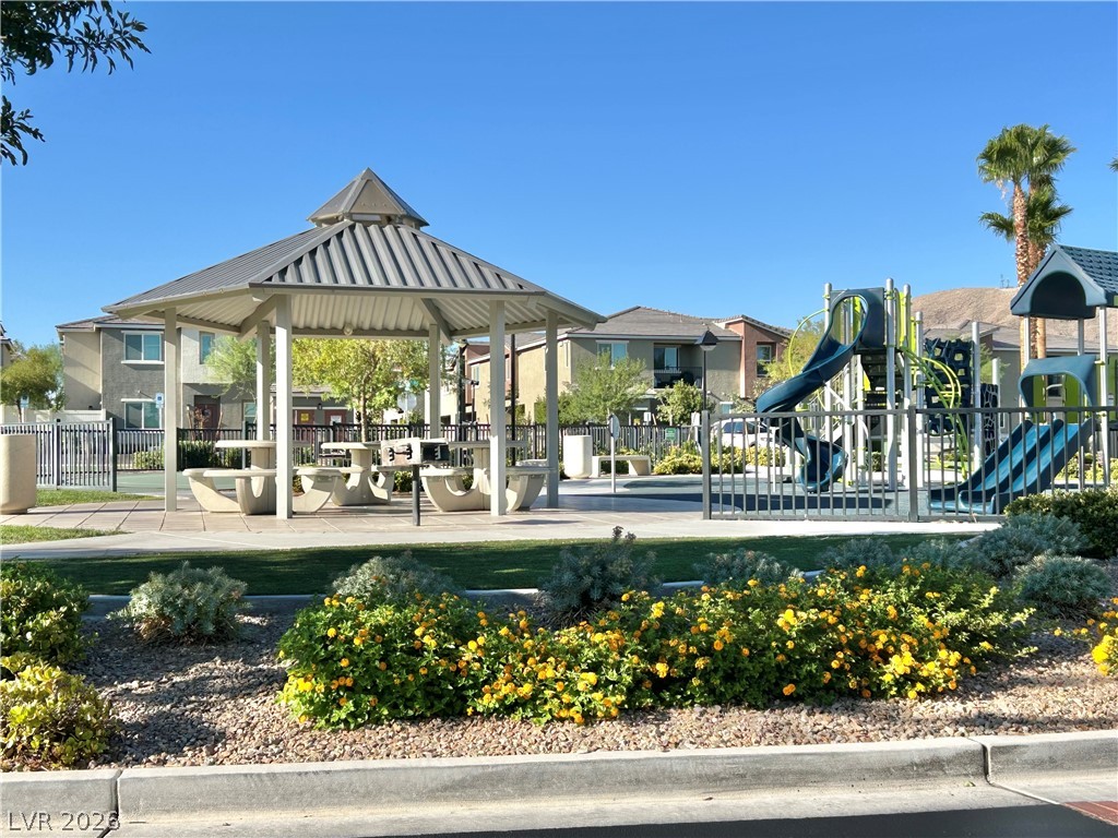 Photo 32 of 33, 12186 Azure Gate Road #1