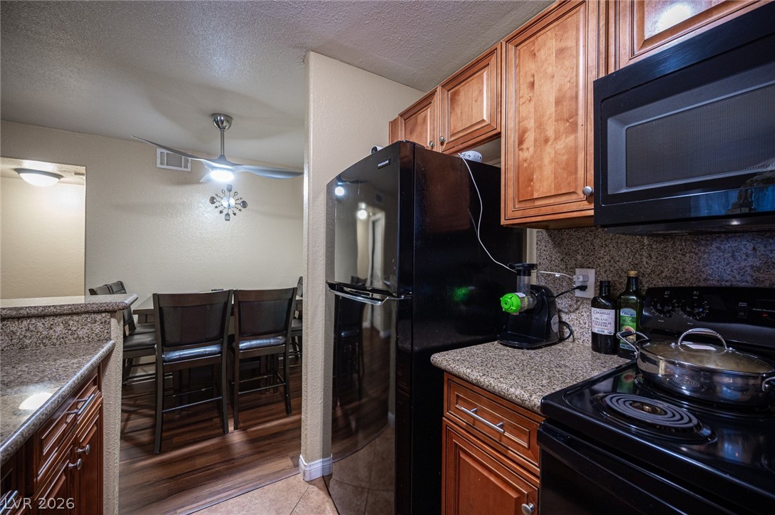 Photo 15 of 31, 2969 Juniper Hills Boulevard #103