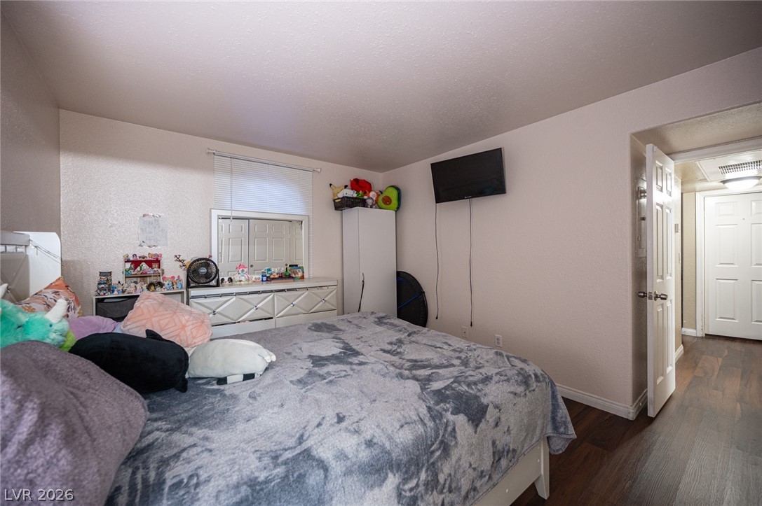 Photo 18 of 31, 2969 Juniper Hills Boulevard #103