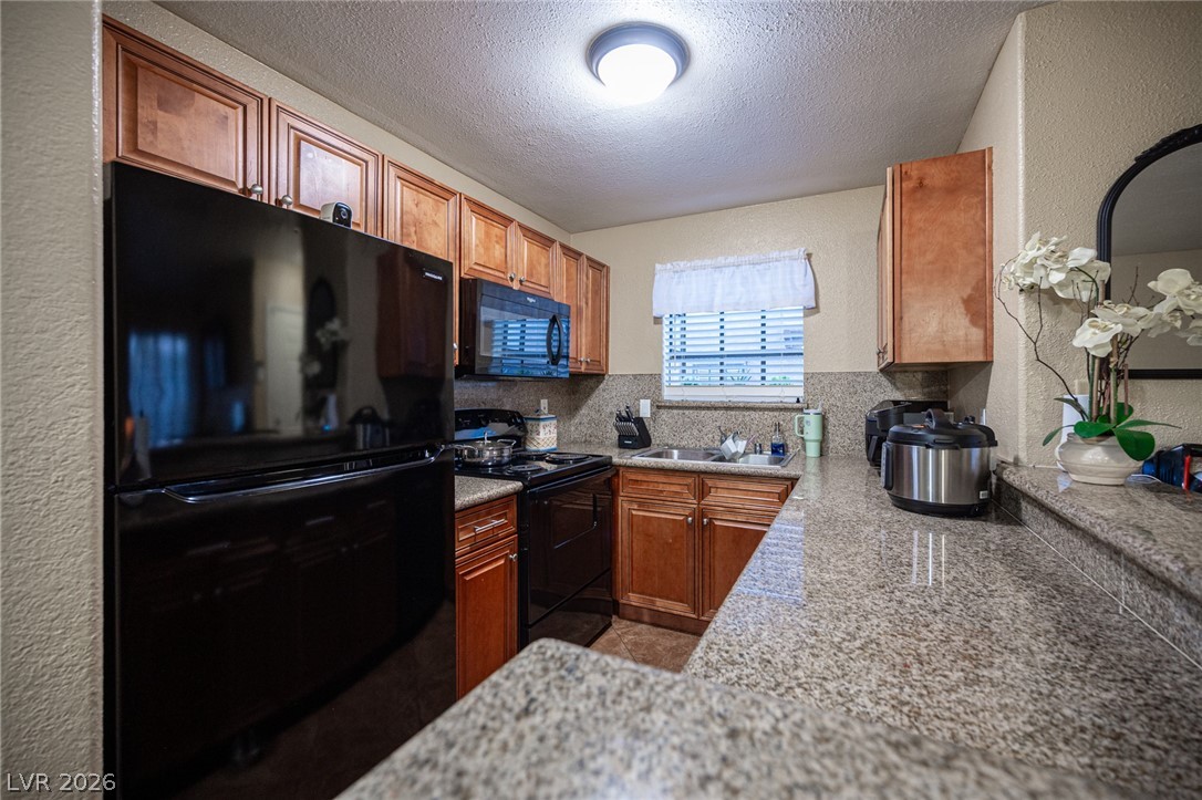 Photo 12 of 31, 2969 Juniper Hills Boulevard #103