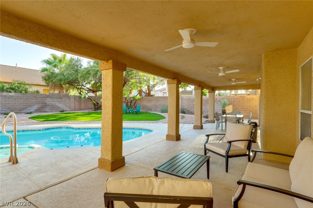 Photo 7 of 30, 1045 Thornfield Lane