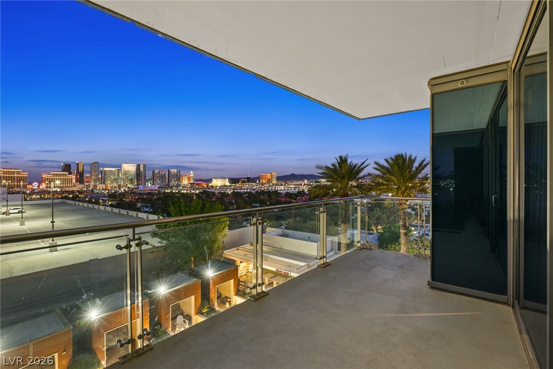 Photo 2 of 4381 W Flamingo Road #8322