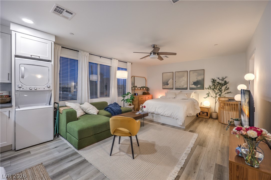 Photo 46 of 53, 1335 S 8th Street