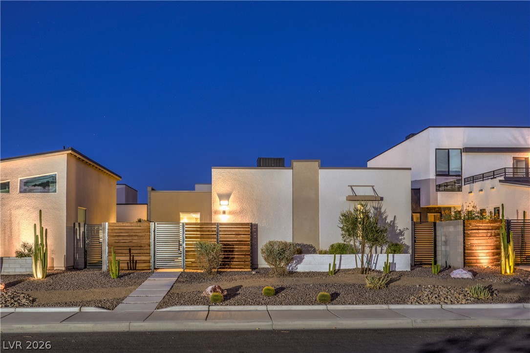 1327 S 8th Street, Las Vegas 89104
