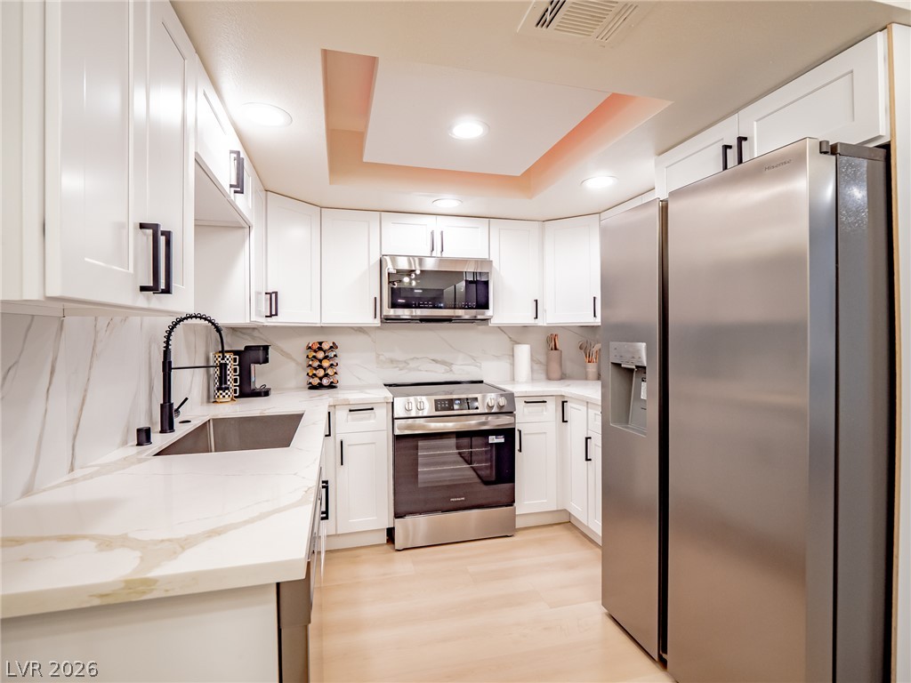 Photo 3 of 1701 E Katie Avenue #72