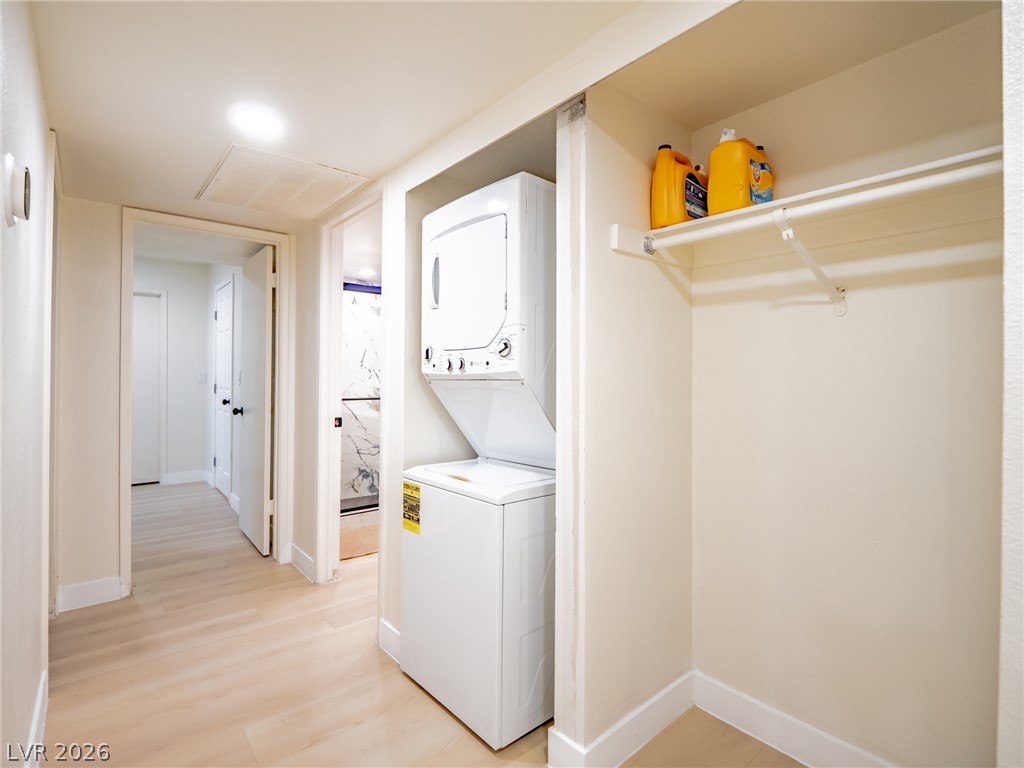 Photo 10 of 33, 1701 E Katie Avenue #72