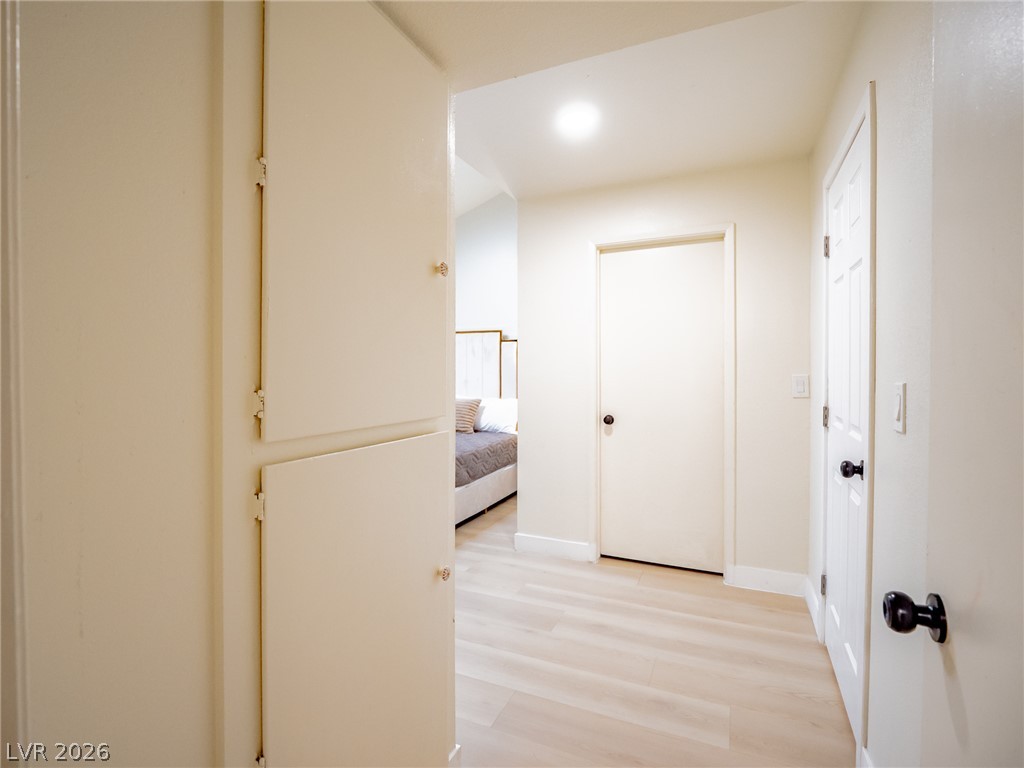 Photo 11 of 33, 1701 E Katie Avenue #72