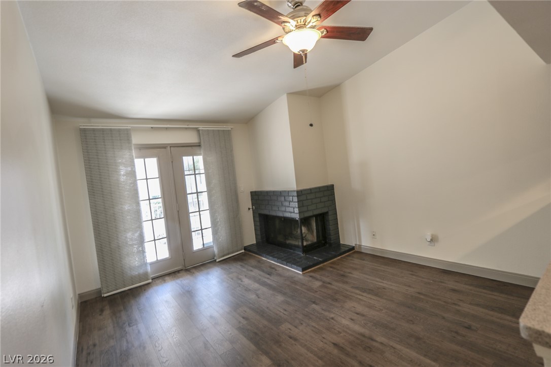 Photo 15 of 25, 2783 Carnation Lane #-