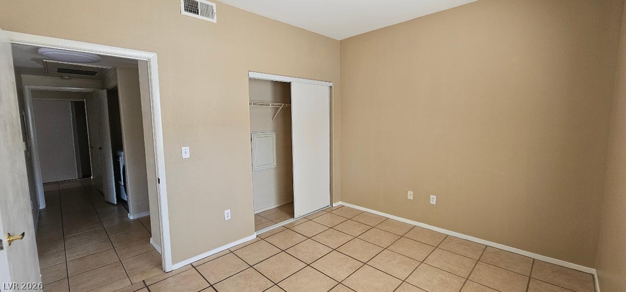Photo 6 of 13, 5655 E Sahara Avenue #1001
