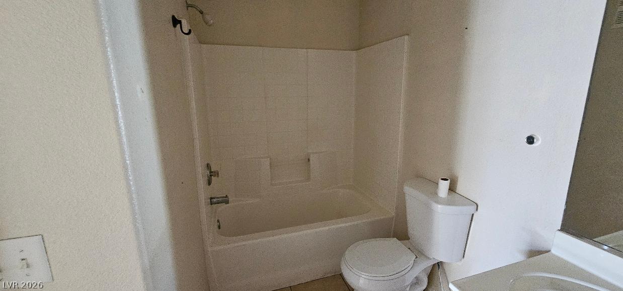 Photo 9 of 13, 5655 E Sahara Avenue #1001