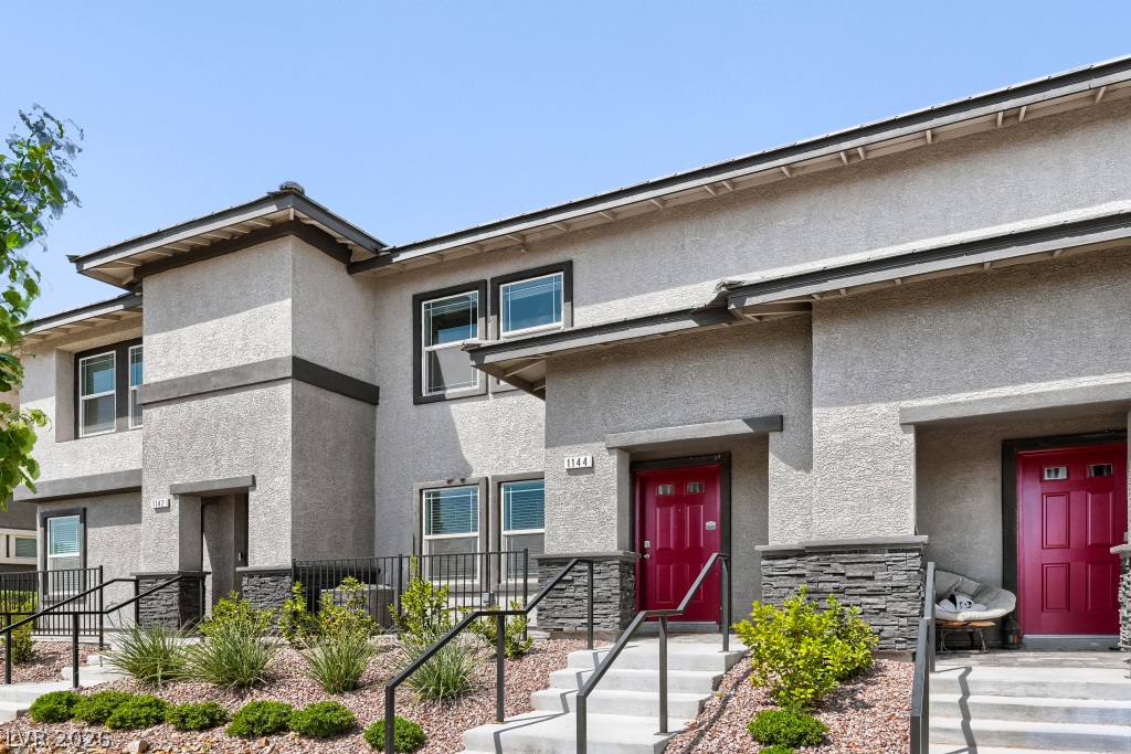 1144 Scarlet Sparrow Street, Henderson 89011