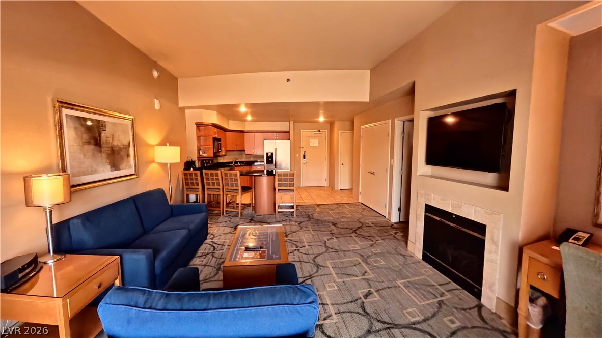 Photo 14 of 20, 211 E Flamingo Road #817