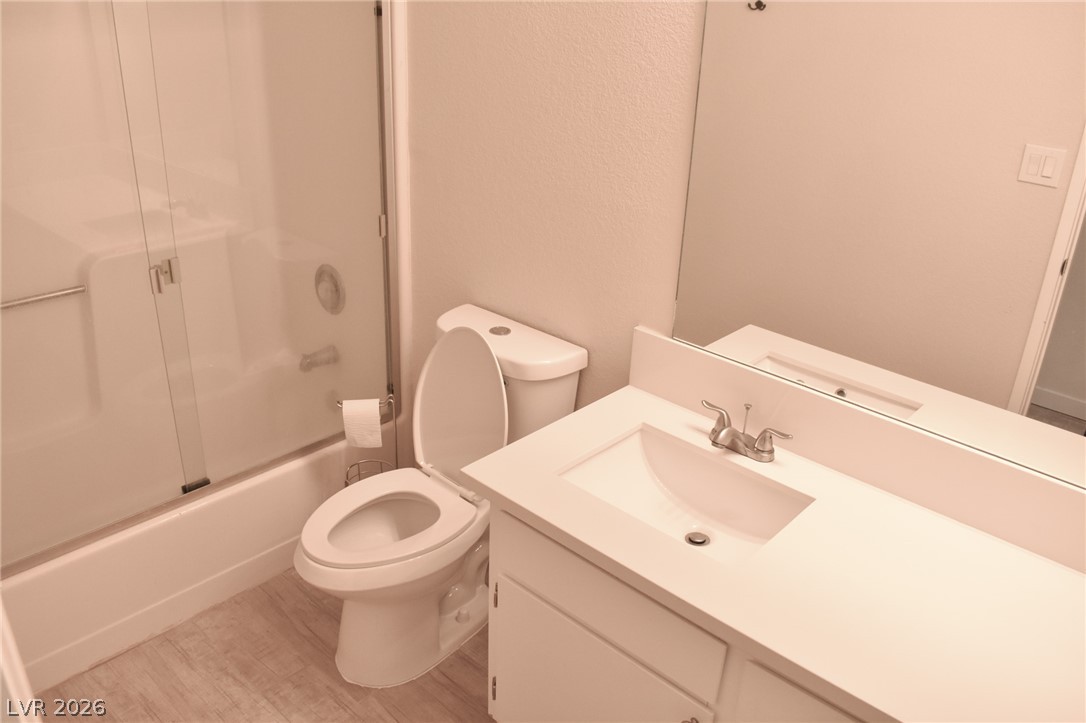 Photo 6 of 14, 2056 Mesquite Lane #303