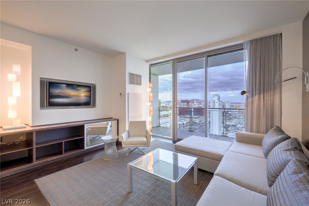 4381 W Flamingo Road #3418, Las Vegas 89103