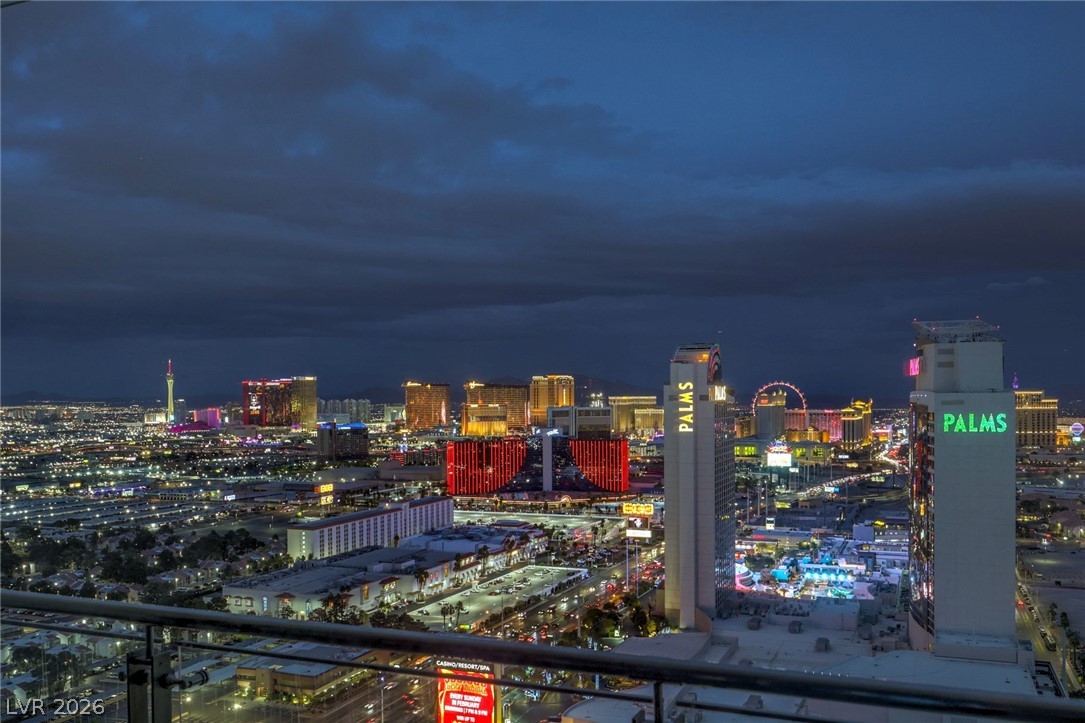 Photo 13 of 32, 4381 W Flamingo Road #3418