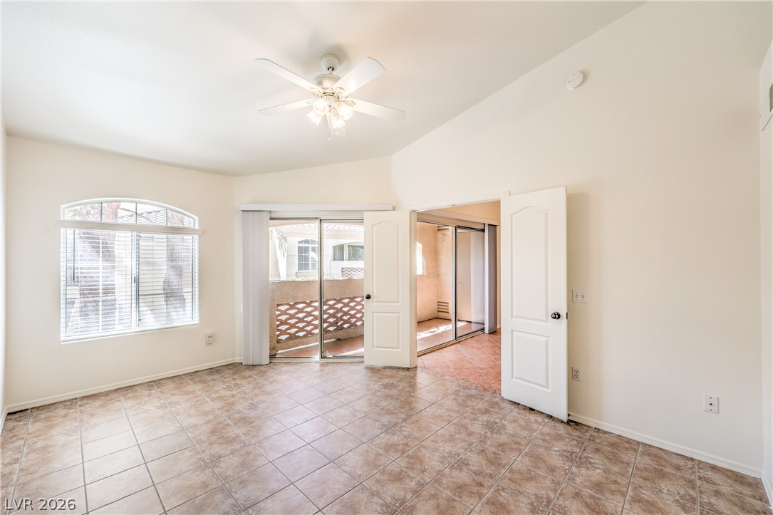 Photo 14 of 30, 7400 W Flamingo Road #2051