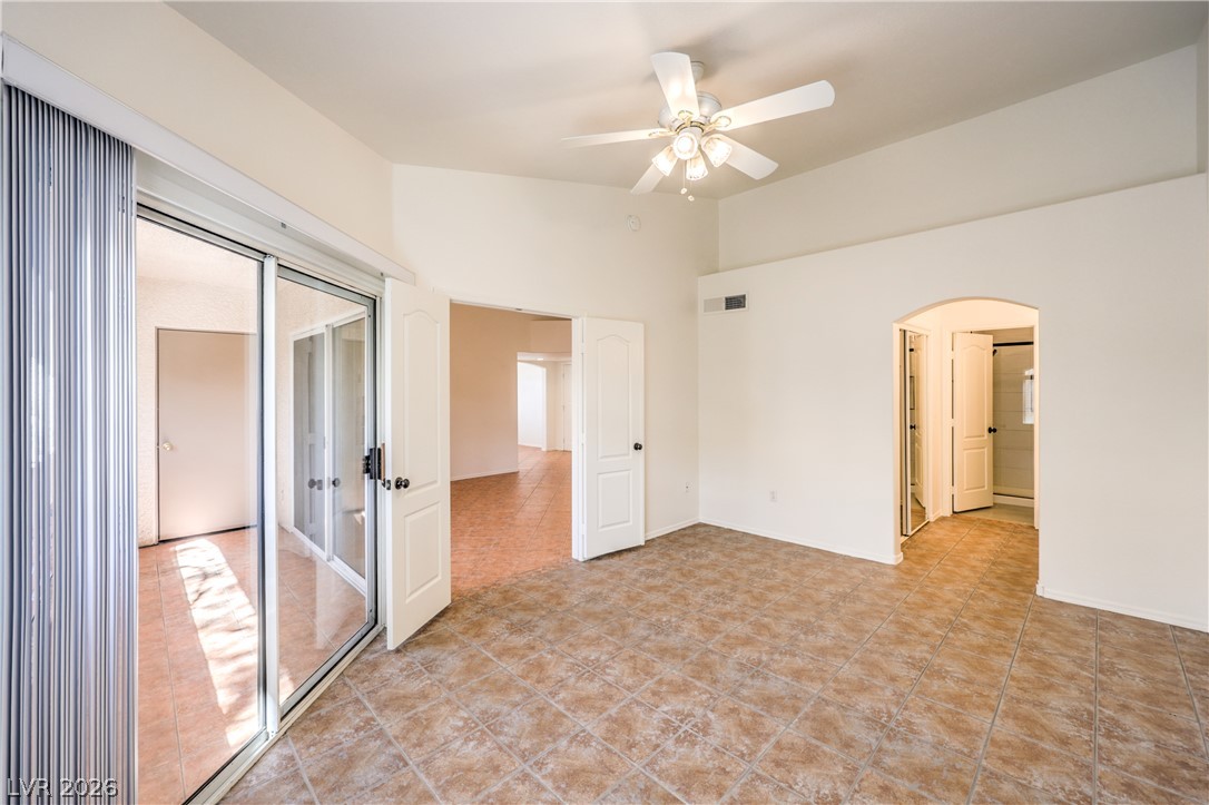 Photo 15 of 30, 7400 W Flamingo Road #2051
