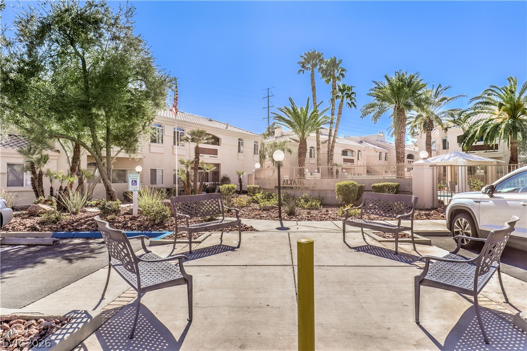 Photo 26 of 30, 7400 W Flamingo Road #2051