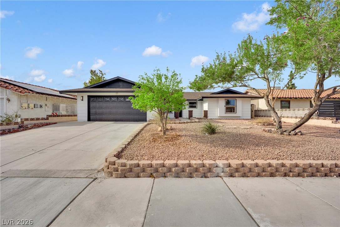 6329 Explorer Drive, Las Vegas 89103