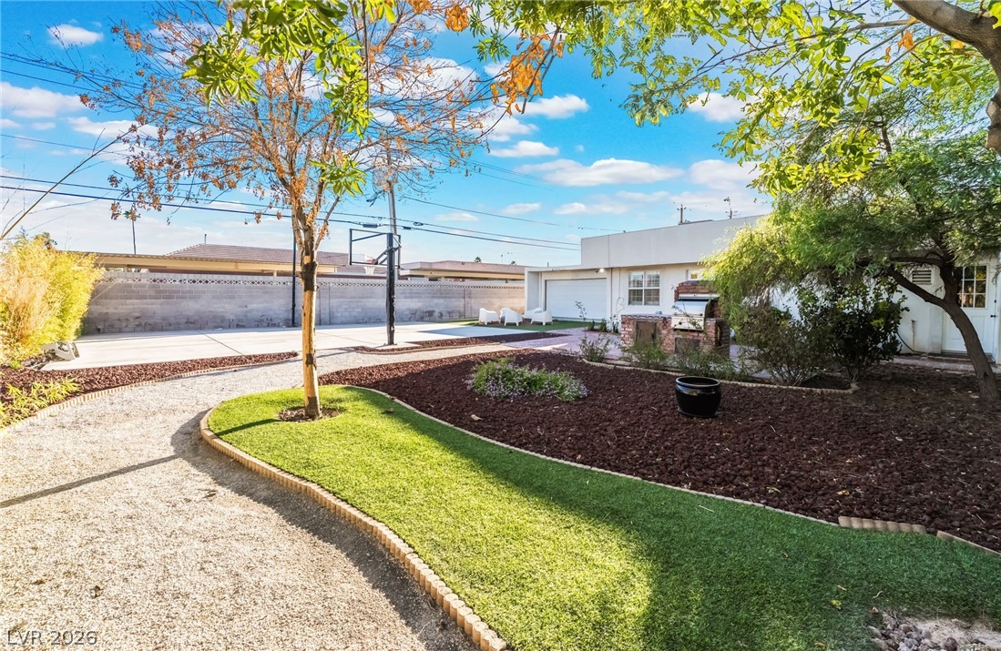 Photo 63 of 82, 909 Cashman Drive