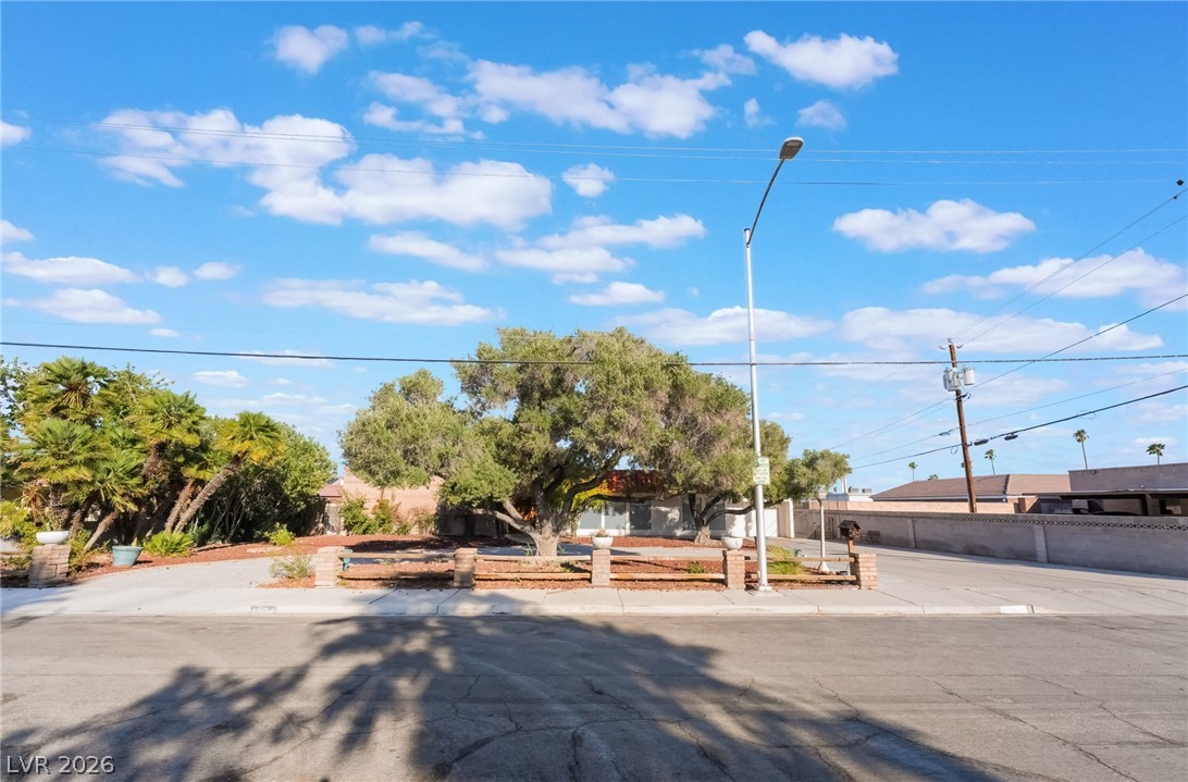 Photo 78 of 82, 909 Cashman Drive