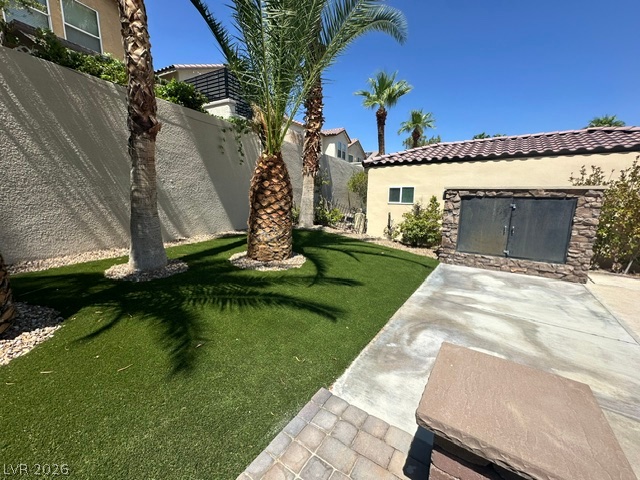 Photo 17 of 34, 8175 Arville Street #225