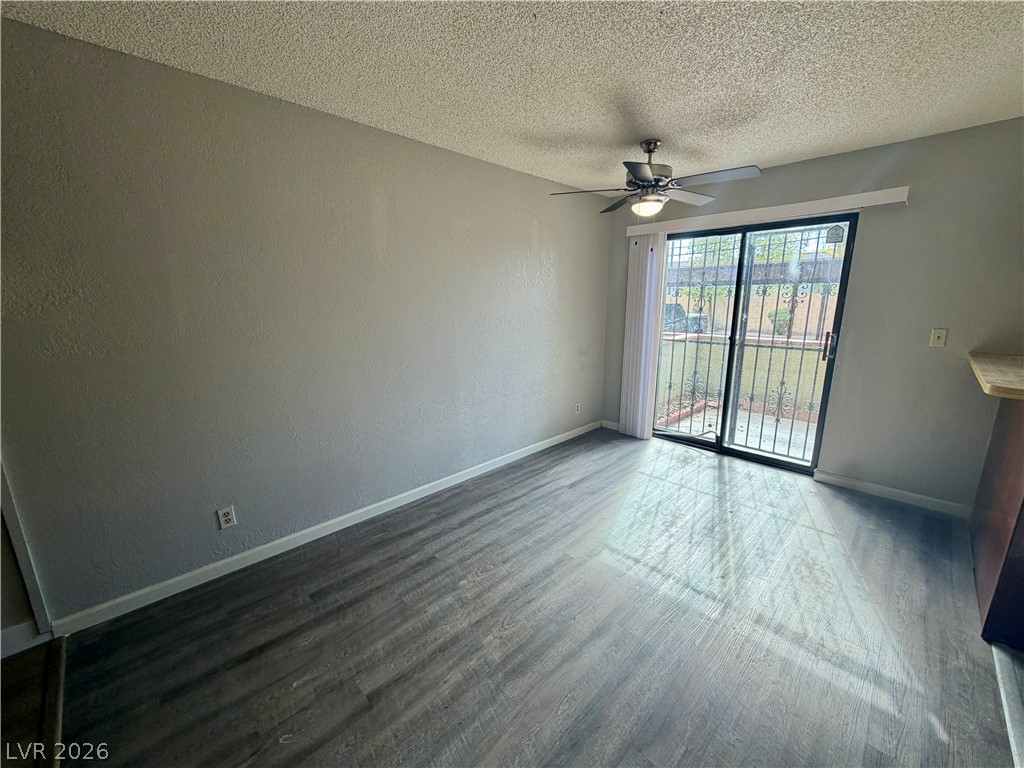 Photo 8 of 28, 110 Bel Port Drive #113
