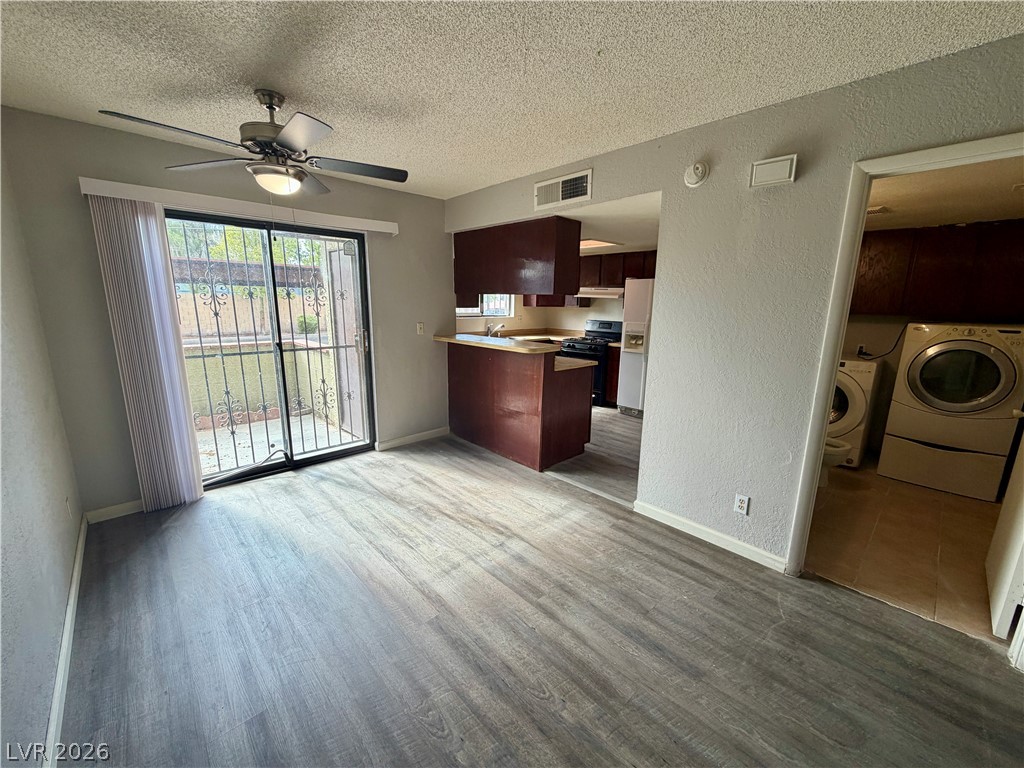 Photo 9 of 28, 110 Bel Port Drive #113