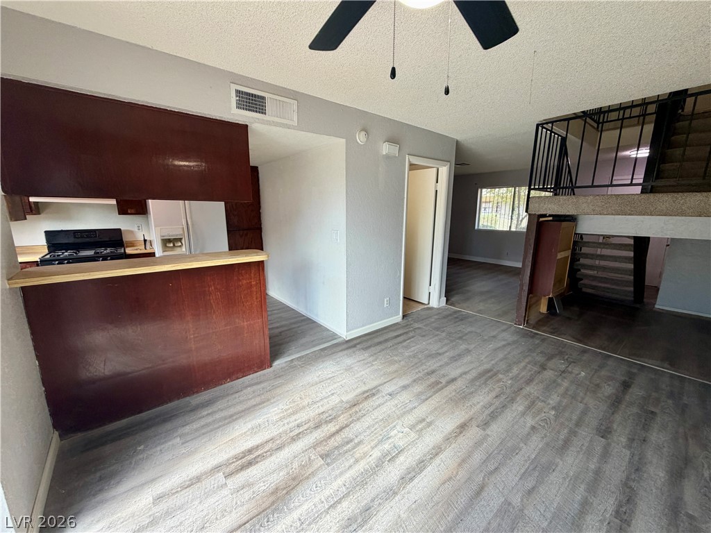 Photo 10 of 28, 110 Bel Port Drive #113