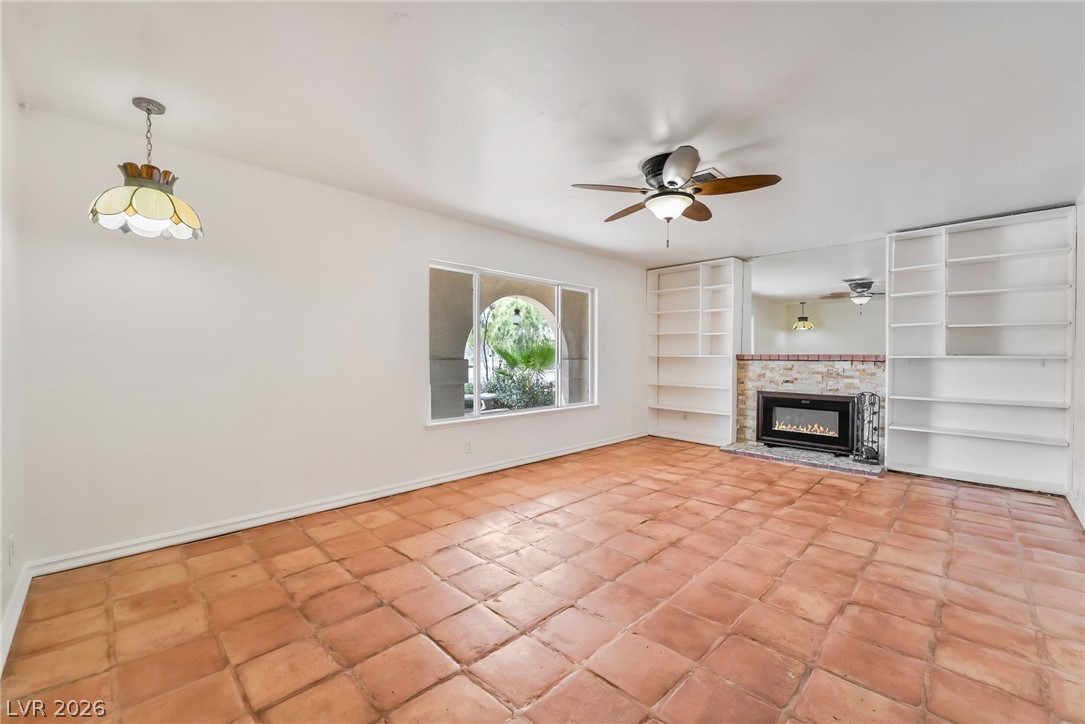 Photo 3 of 6604 Larchwood Lane