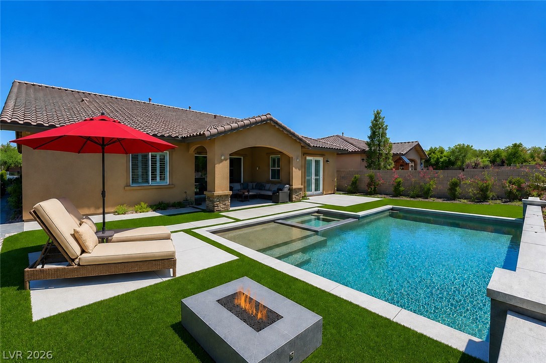 Photo 2 of 261 Besame Court
