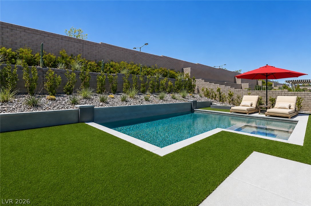 Photo 3 of 261 Besame Court