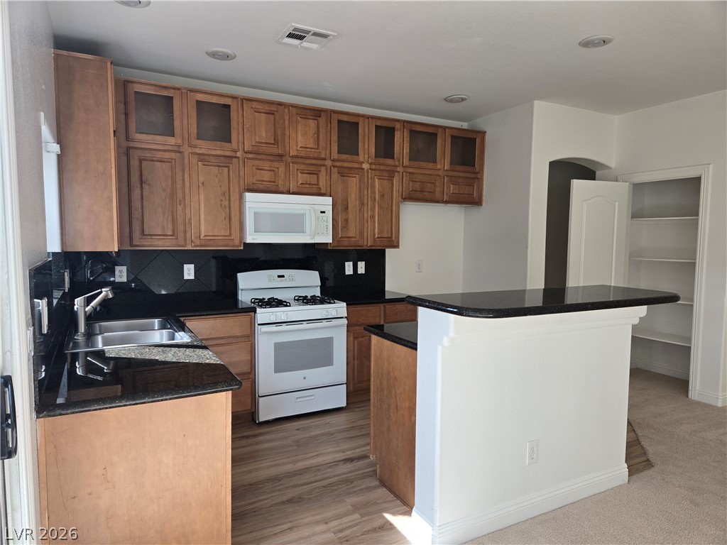 Photo 13 of 37, 1305 Allegheny Moon Terrace #1