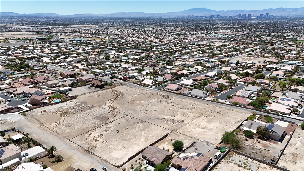 Photo 5 of 255 Vista Valley Street