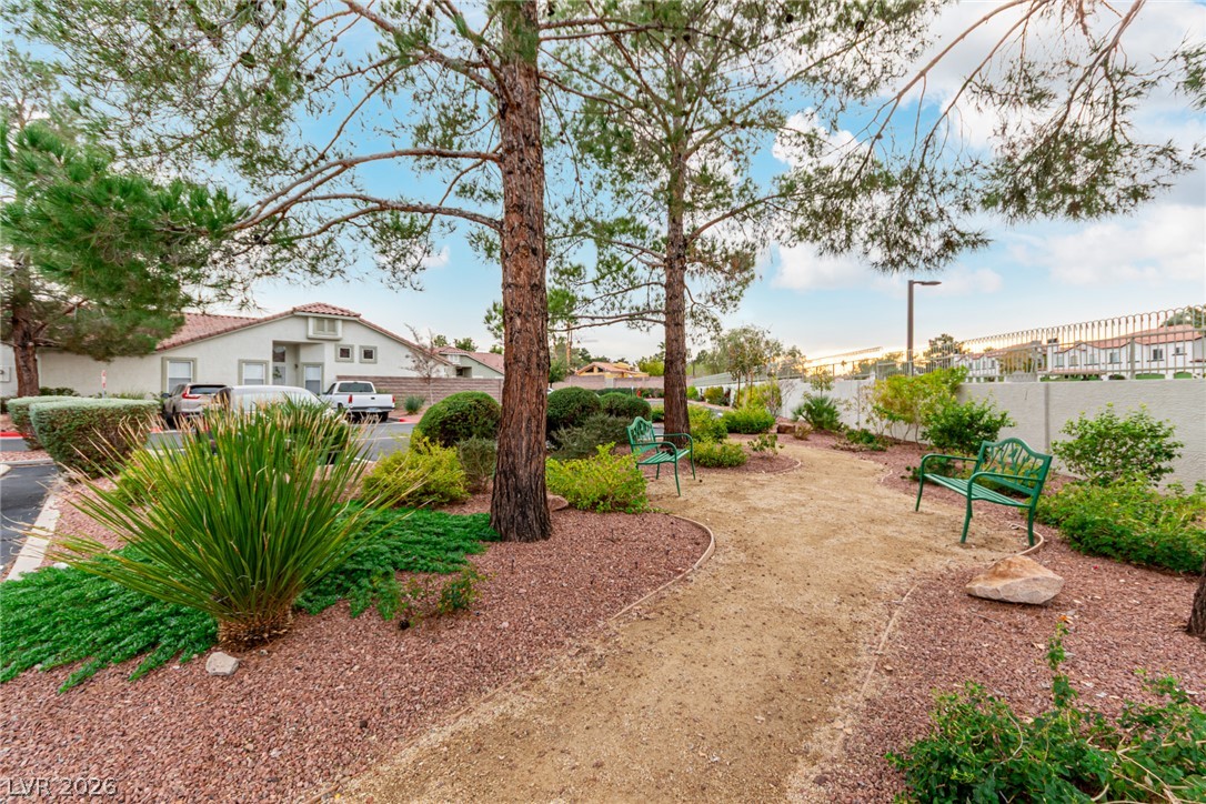 Photo 31 of 35, 115 Tapatio Street