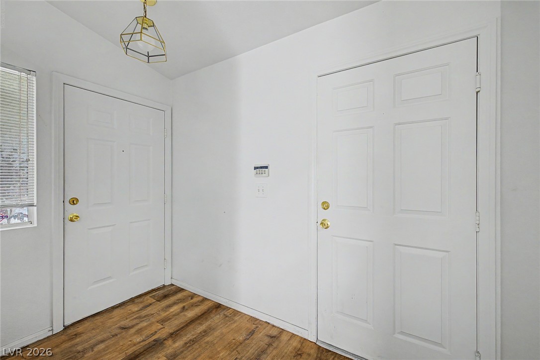 Photo 6 of 35, 115 Tapatio Street