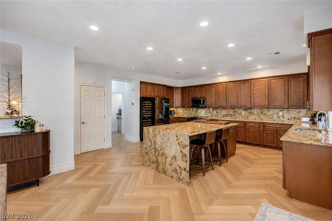 Photo 3 of 10612 Royal Willow Place