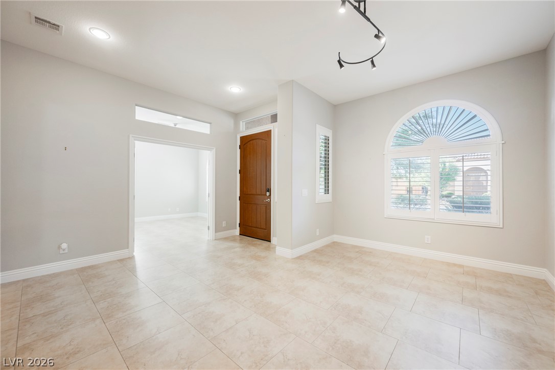 Photo 9 of 94, 7270 Elessar Avenue