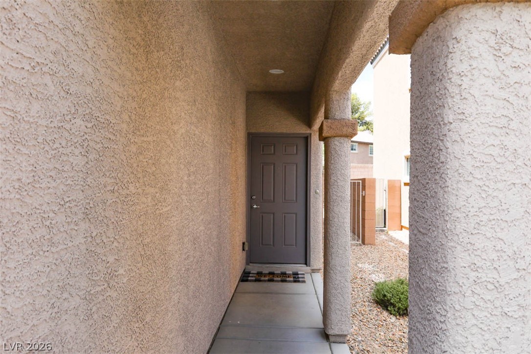 Photo 4 of 2845 Rough Green Street
