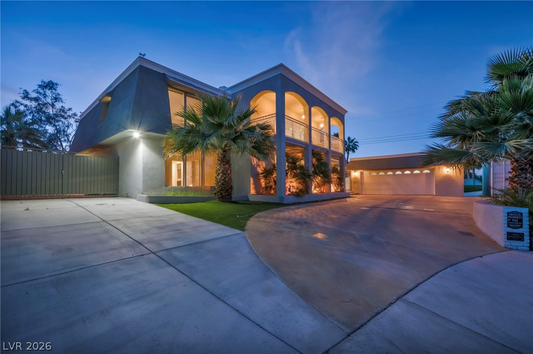 Photo 4 of 1400 Maria Elena Drive