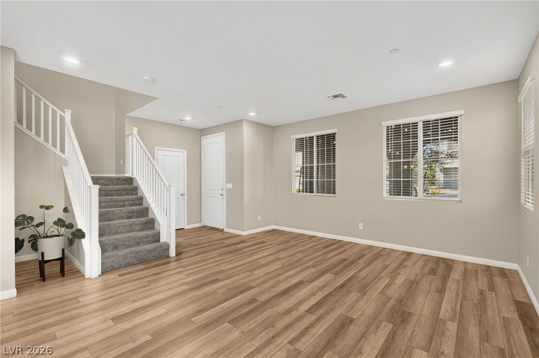 Photo 5 of 2435 Bellinzona Place