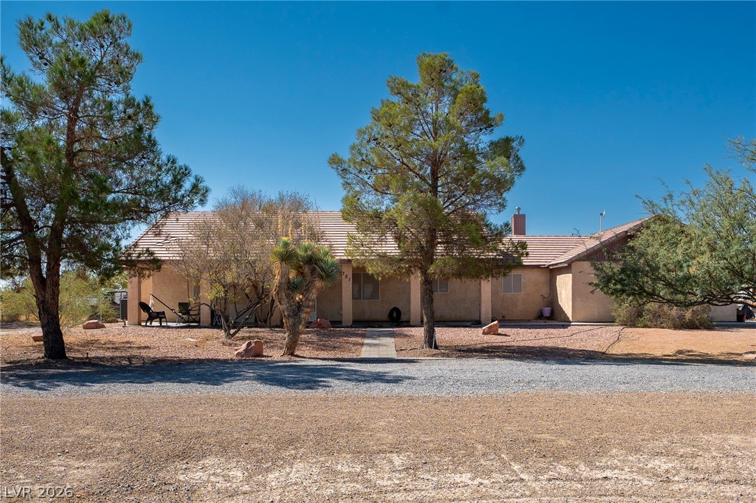 Photo 2 of 751 Bunarch Road