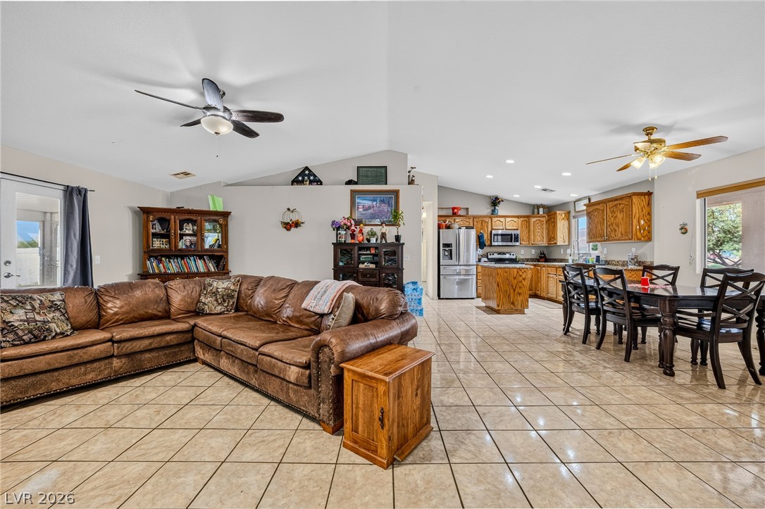 Photo 5 of 751 Bunarch Road
